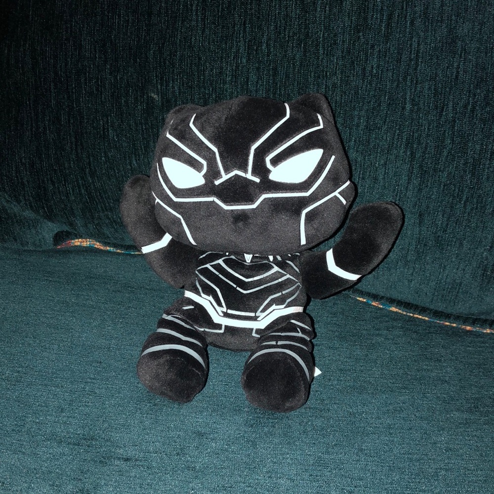 Marvel Black Panther plushie
